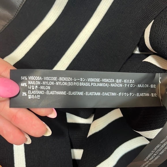 Zara Knit Black and White Striped Dress with Faux Leather Pockets Size Small - Picture 11 of 12